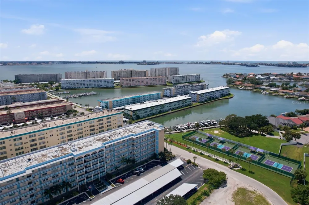 5935 30TH AVENUE S #214 Gulfport, FL 33707