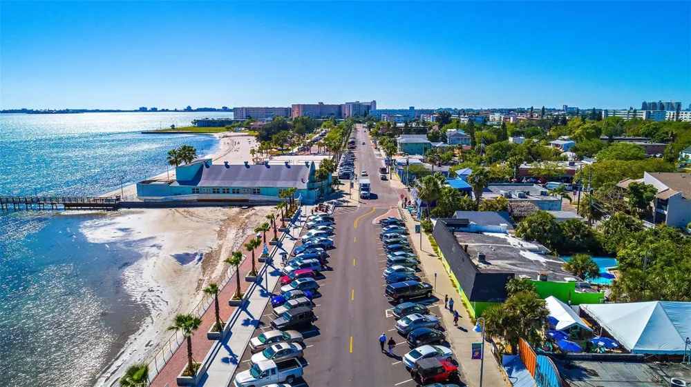 5935 30TH AVENUE S #214 Gulfport, FL 33707