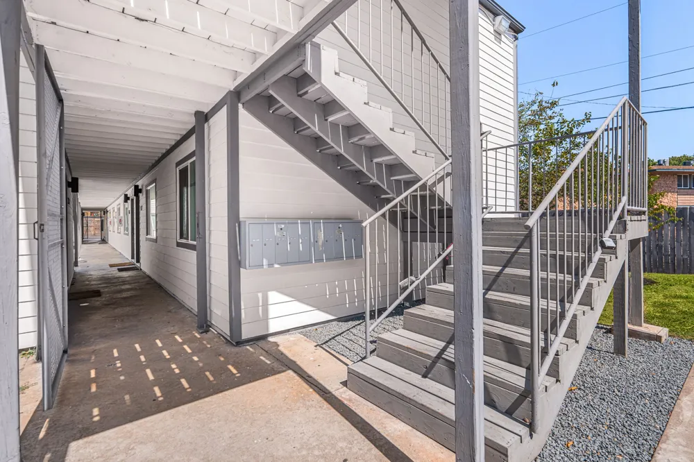 1200 E 52nd Street #209 Austin, TX 78723