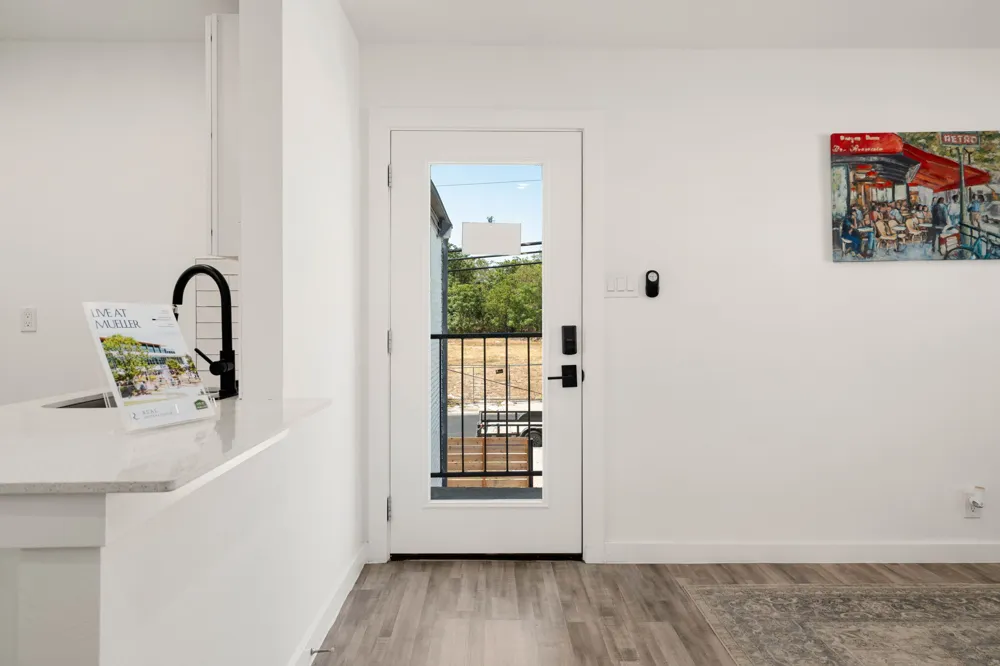 1200 E 52nd Street #209 Austin, TX 78723
