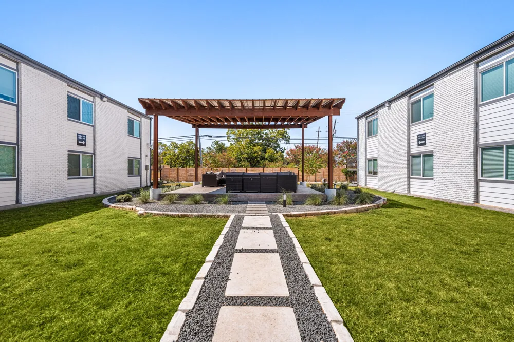 1200 E 52nd Street #209 Austin, TX 78723