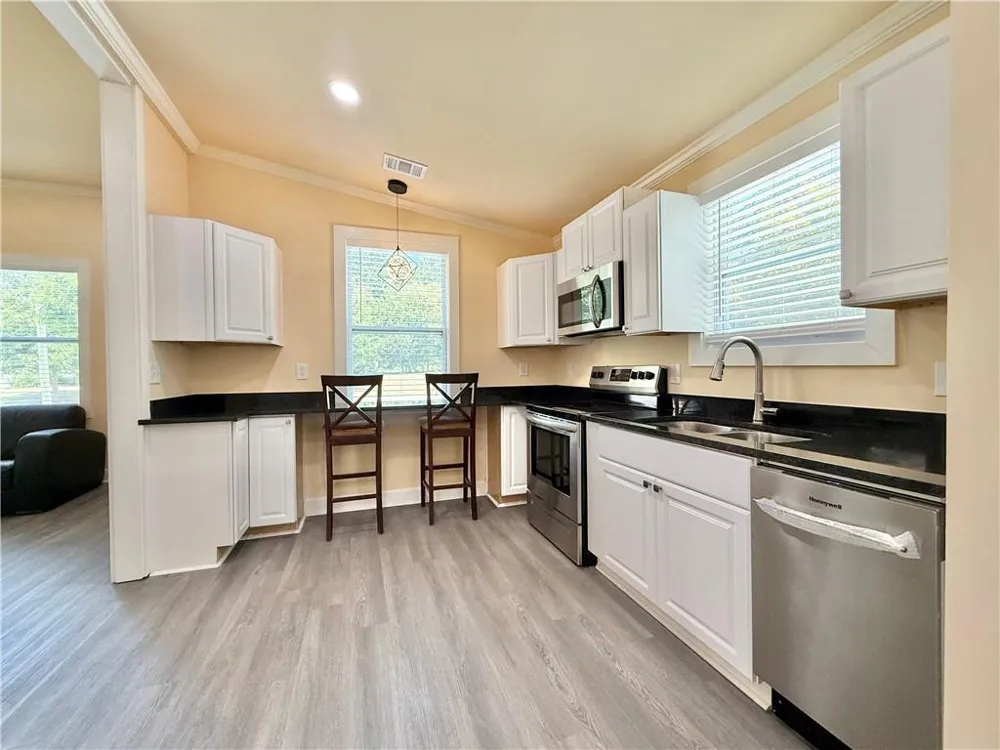 1759 Bolton Road NW Atlanta, GA 30318