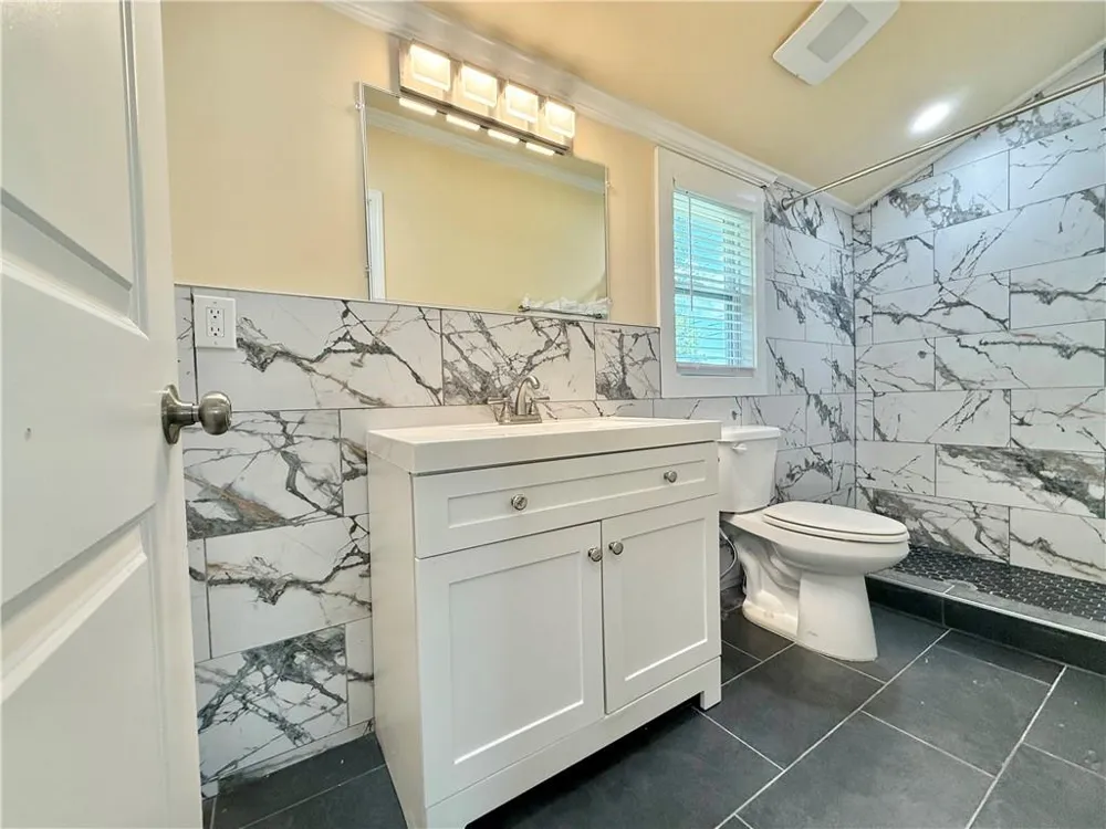1759 Bolton Road NW Atlanta, GA 30318