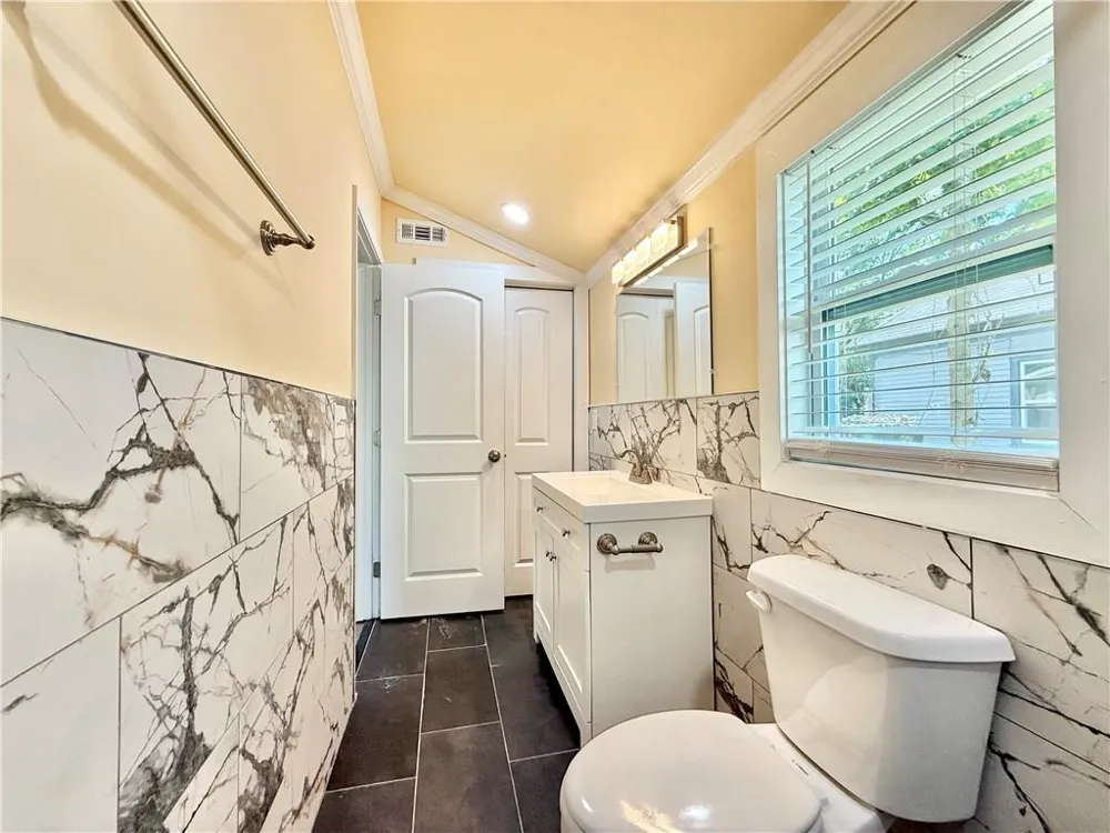 1759 Bolton Road NW Atlanta, GA 30318