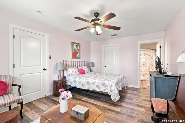 6738 UTOPIA HTS San Antonio, TX 78223