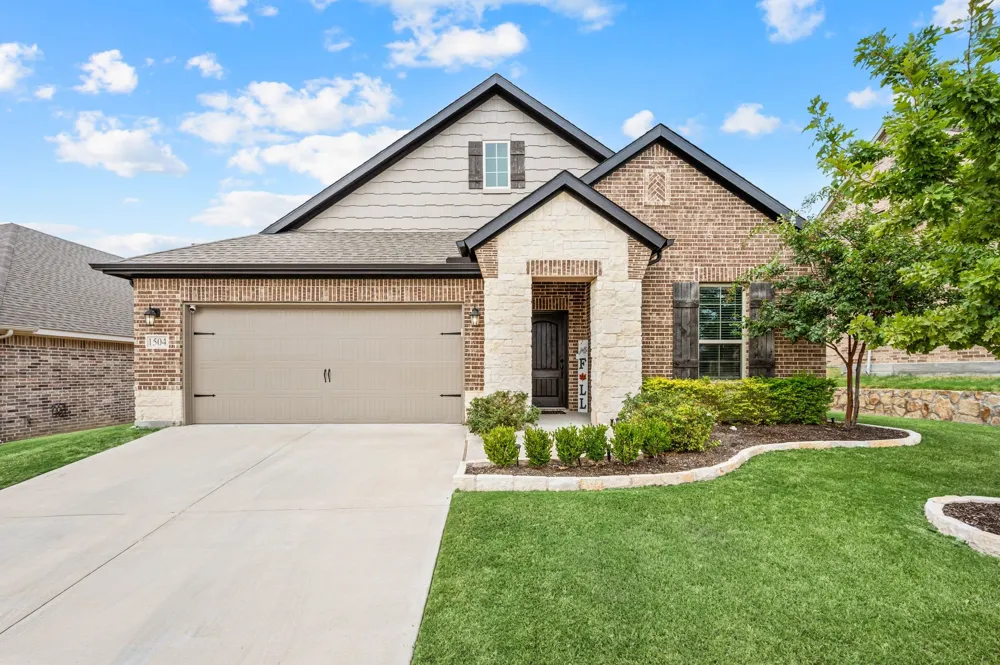 1504 Shindig Court Weatherford, TX 76087