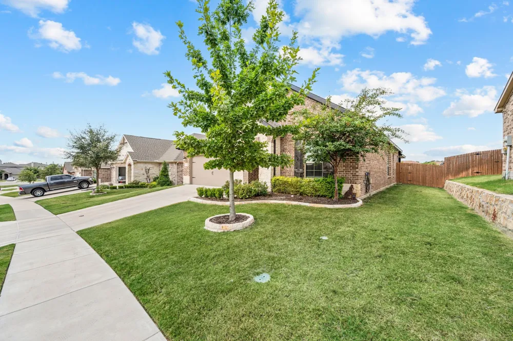 1504 Shindig Court Weatherford, TX 76087