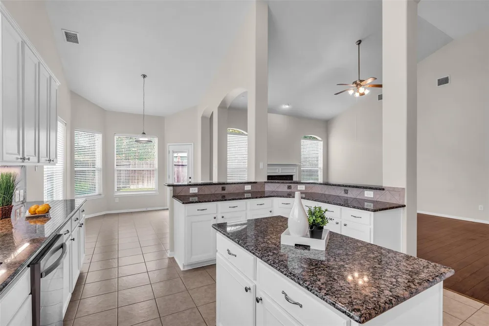 3219 Legends Mist Drive Spring, TX 77386