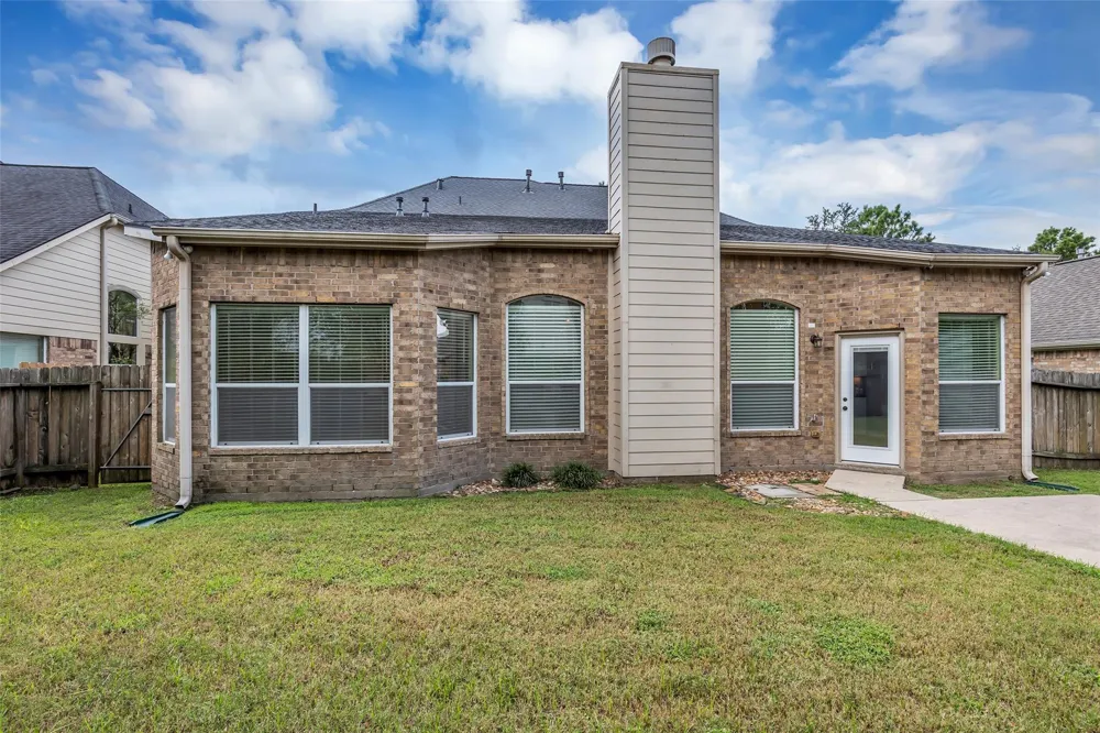 3219 Legends Mist Drive Spring, TX 77386