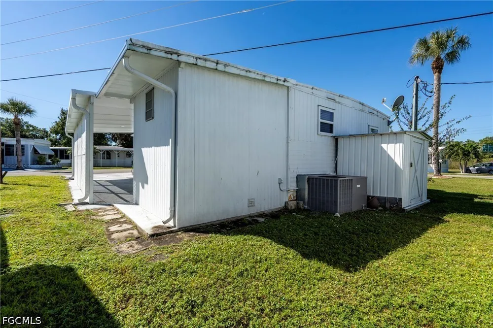 Palm Beach Boulevard #14 Fort Myers, FL 33905