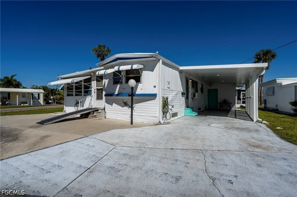 Palm Beach Boulevard #14 Fort Myers, FL 33905