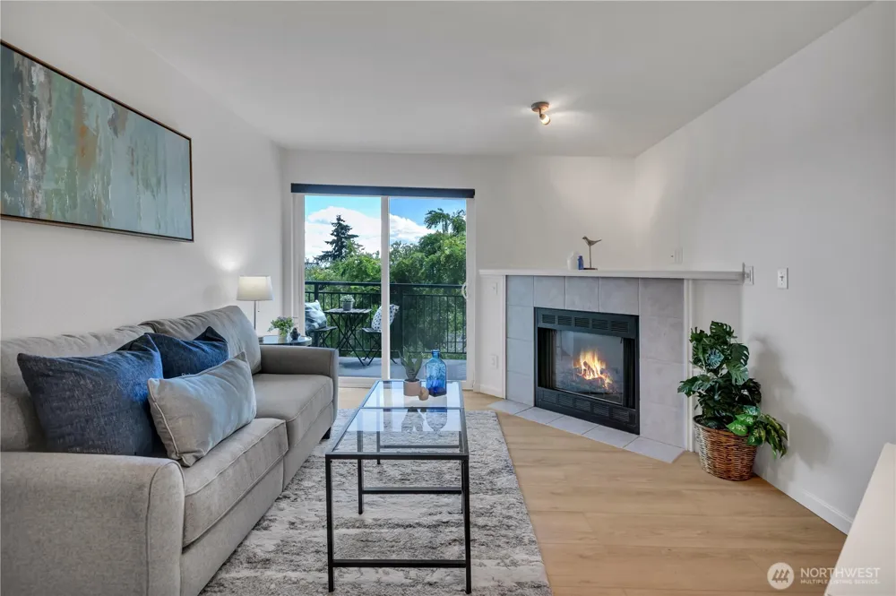 2512 E Madison Street #303 Seattle, WA 98112