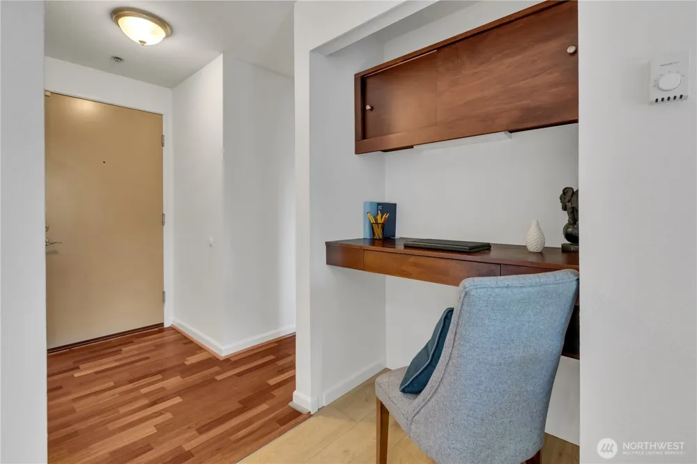 2512 E Madison Street #303 Seattle, WA 98112