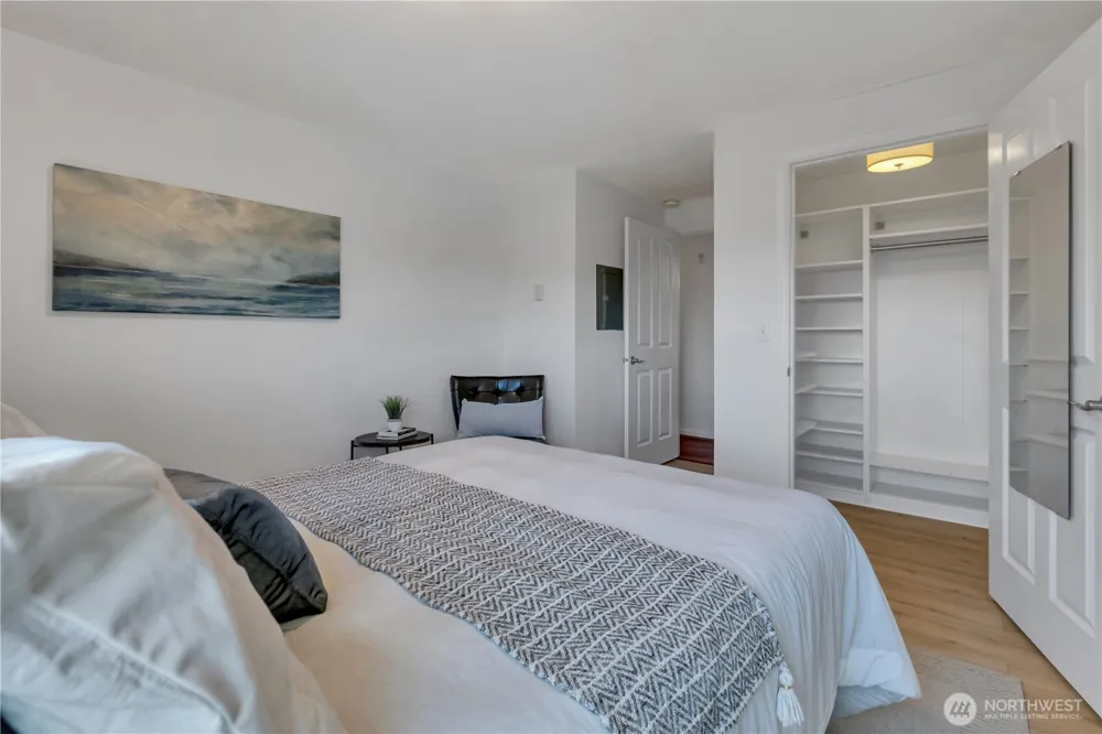 2512 E Madison Street #303 Seattle, WA 98112