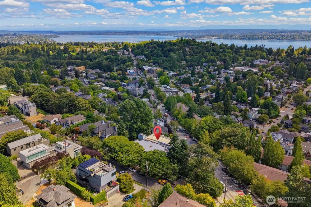 2512 E Madison Street #303 Seattle, WA 98112