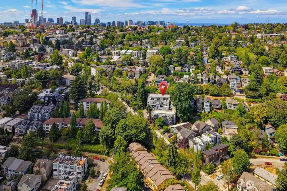 2512 E Madison Street #303 Seattle, WA 98112