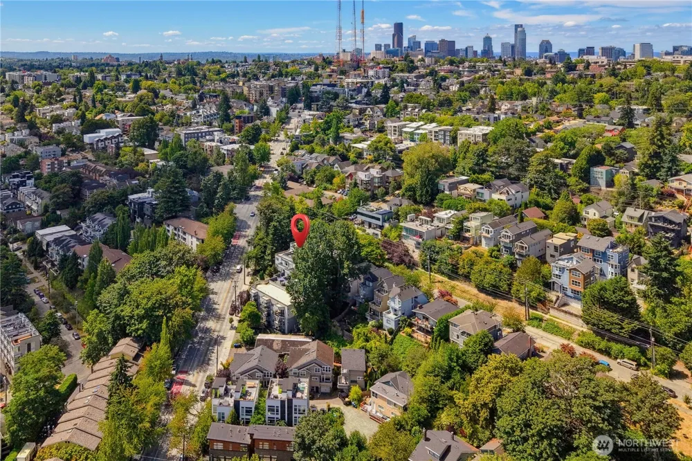2512 E Madison Street #303 Seattle, WA 98112