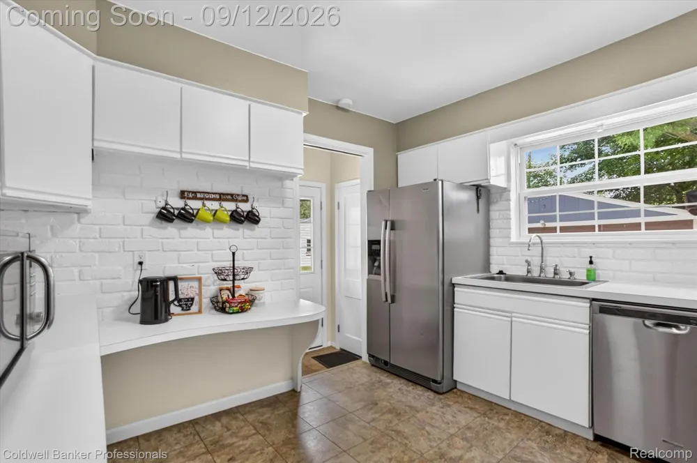5173 Greenleaf Drive Swartz Creek City, MI 48473