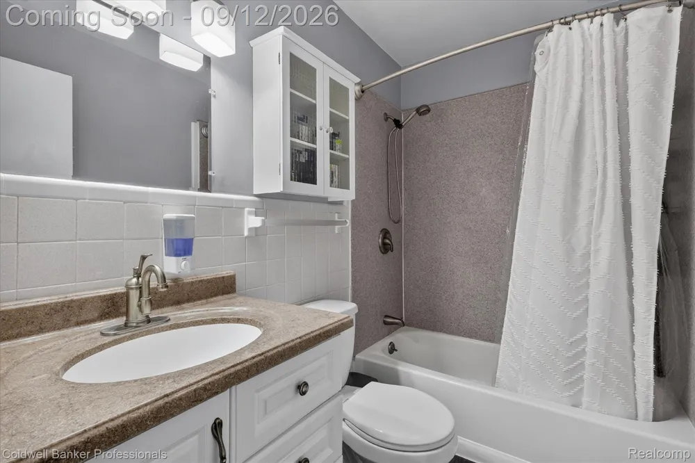 5173 Greenleaf Drive Swartz Creek City, MI 48473