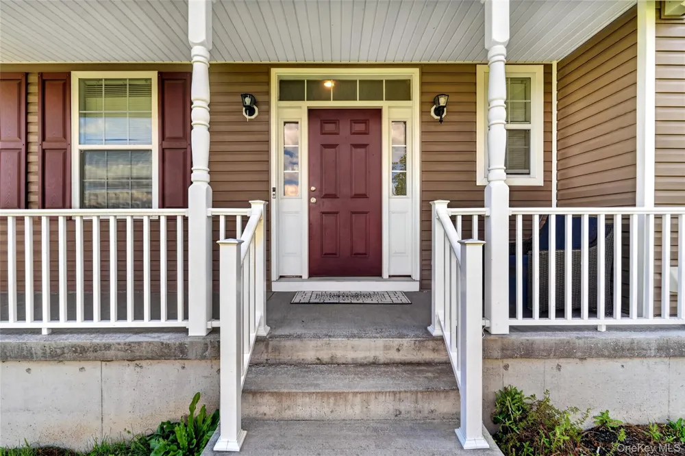 14 Hopkins Court Washingtonville, NY 10992
