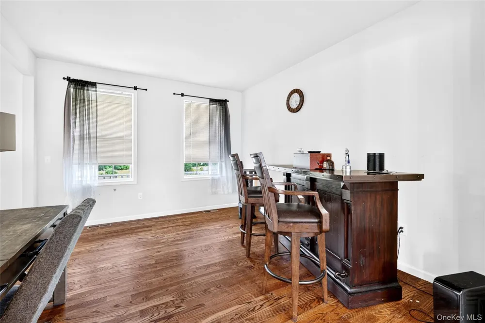 14 Hopkins Court Washingtonville, NY 10992