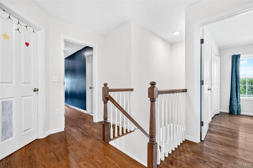14 Hopkins Court Washingtonville, NY 10992