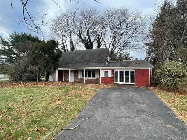 3 Maymont Lane Stony Brook, NY 11790