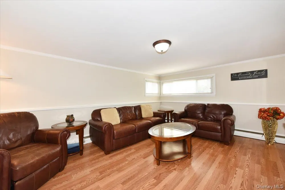 216 Linden Street Massapequa Park, NY 11762