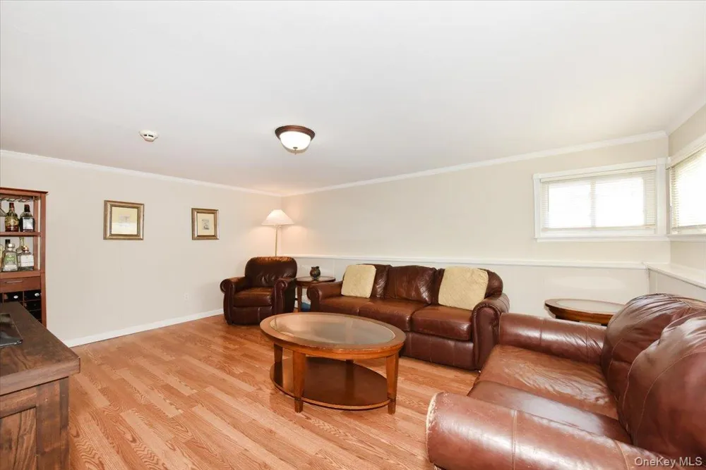 216 Linden Street Massapequa Park, NY 11762