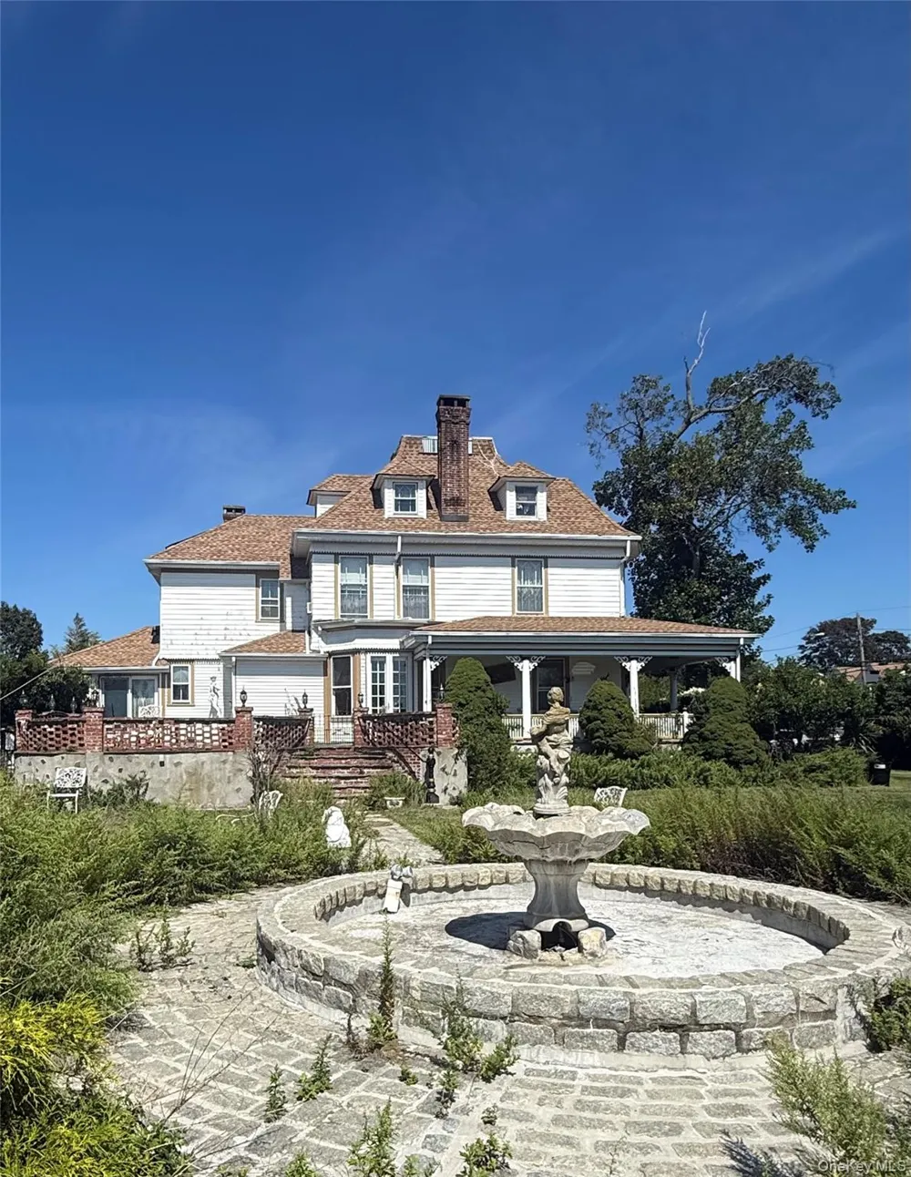 436 Bay Avenue East Patchogue, NY 11772