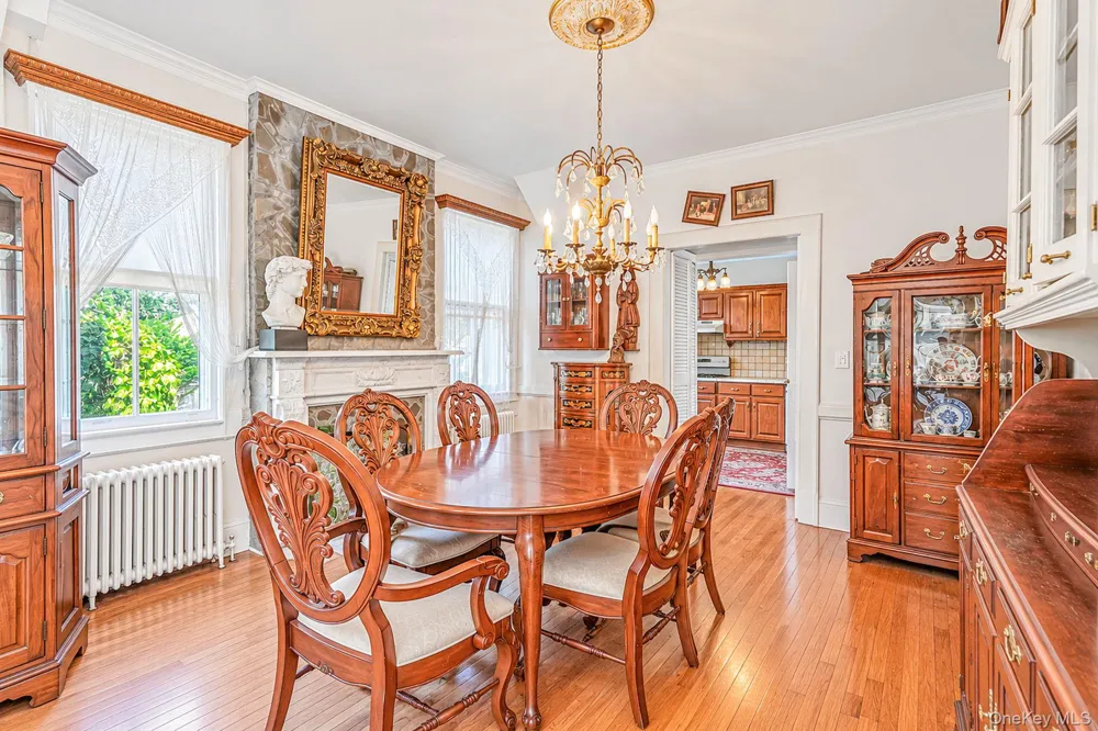 436 Bay Avenue East Patchogue, NY 11772