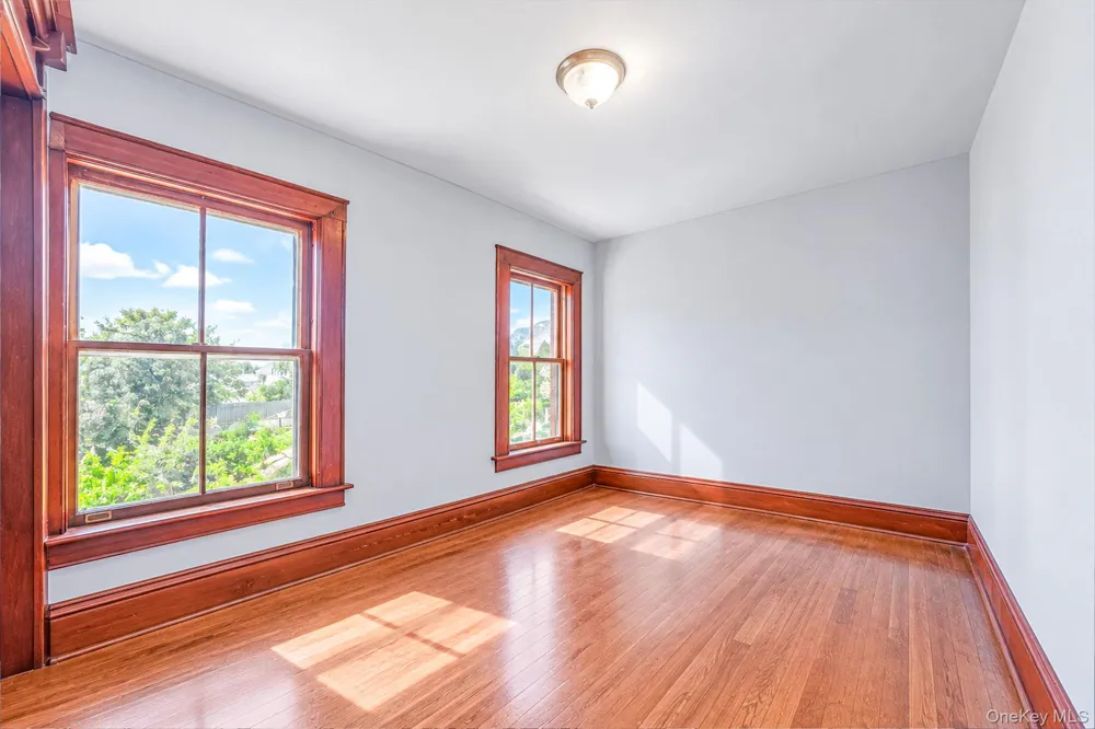 436 Bay Avenue East Patchogue, NY 11772