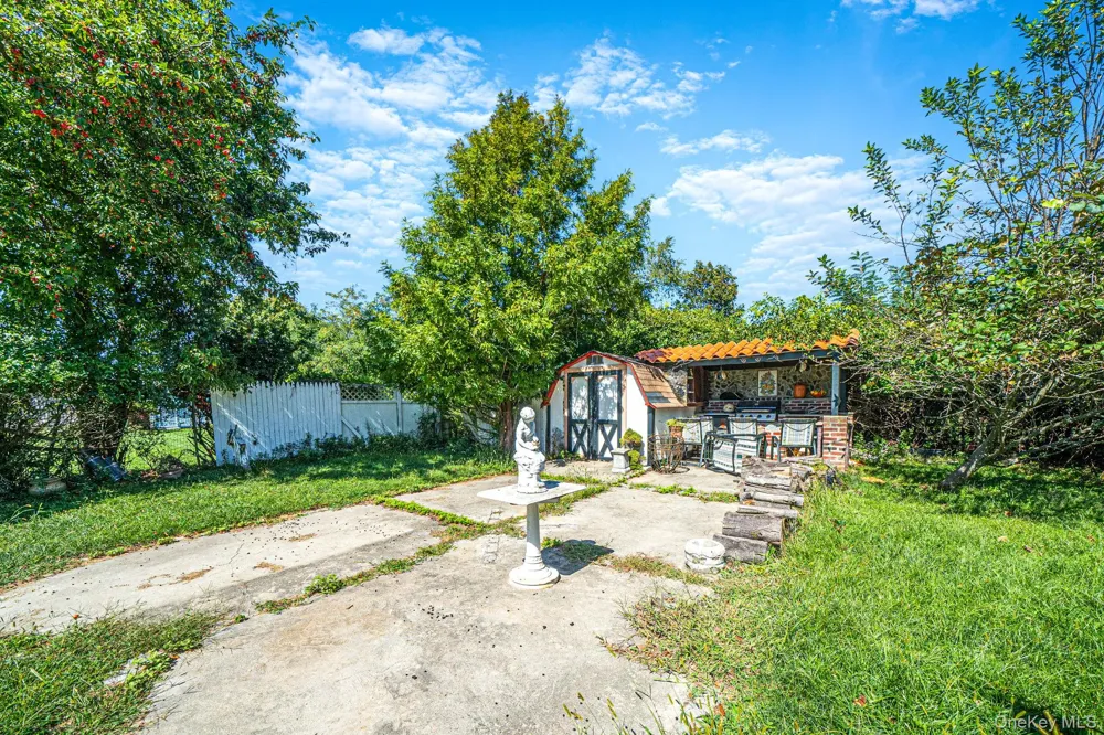 436 Bay Avenue East Patchogue, NY 11772