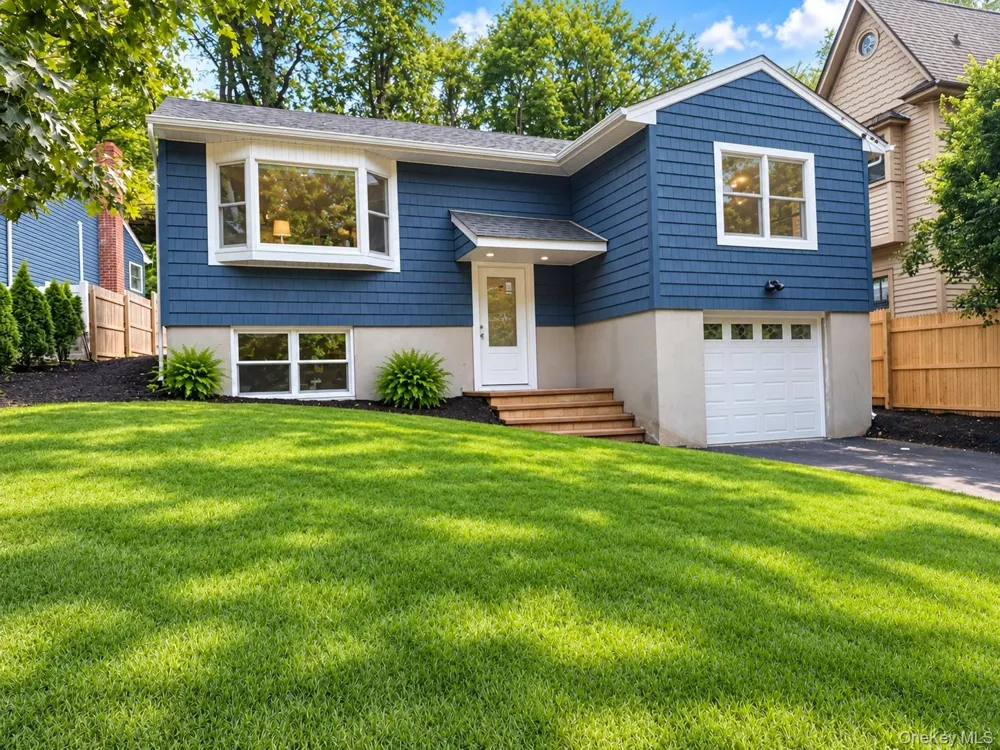 82 Ocean Avenue Northport, NY 11768