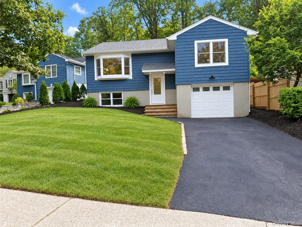 82 Ocean Avenue Northport, NY 11768