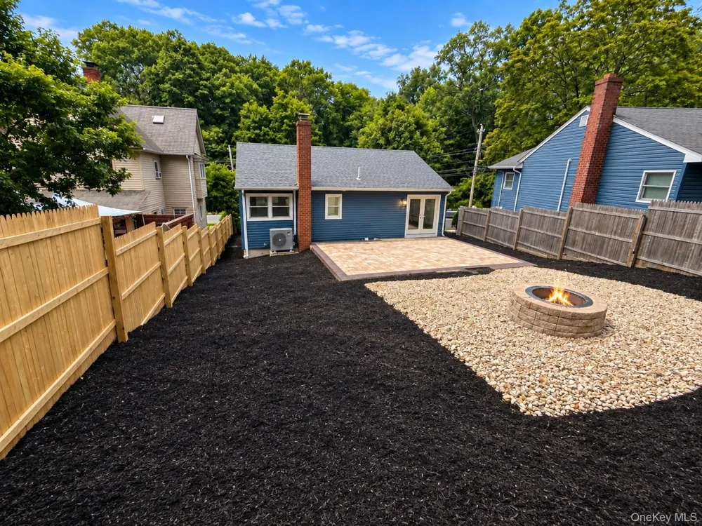 82 Ocean Avenue Northport, NY 11768