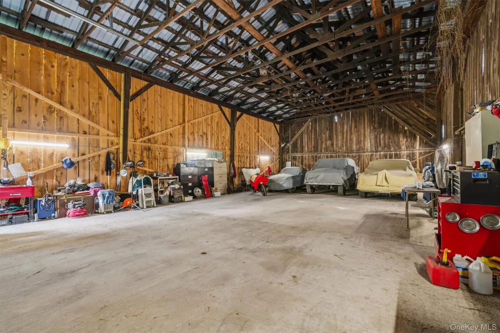 9 Creamery Road Livingston Manor, NY 12758