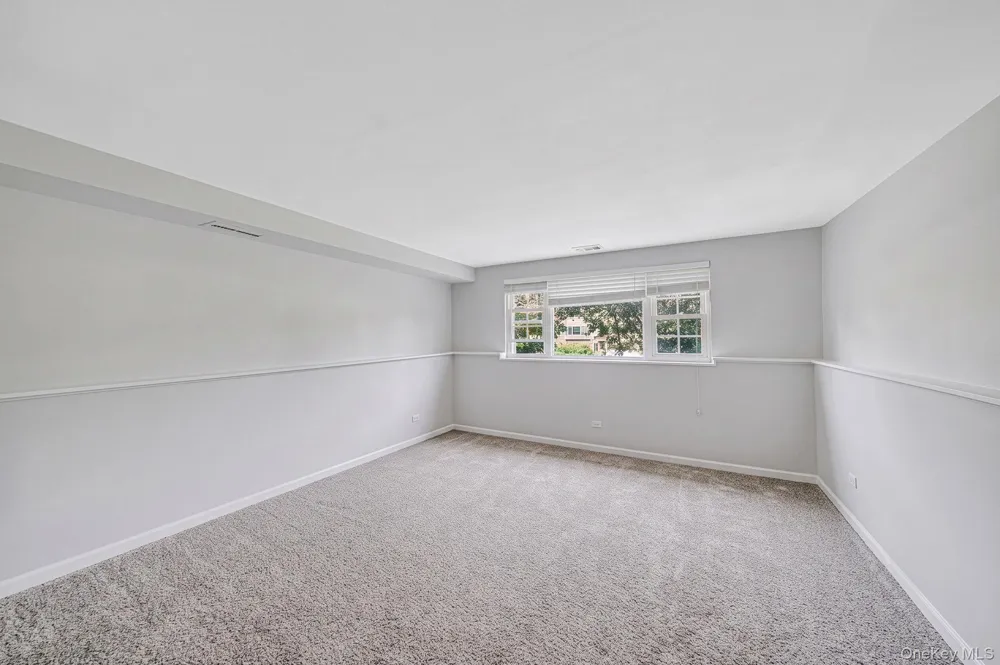 6 Otsego Place Commack, NY 11725