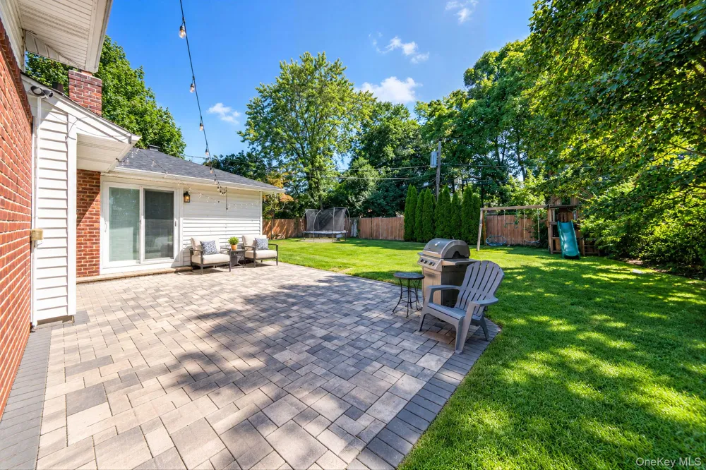 6 Otsego Place Commack, NY 11725