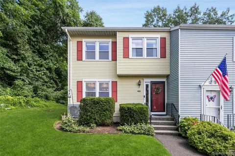 55 Mill Plain Road #12-1