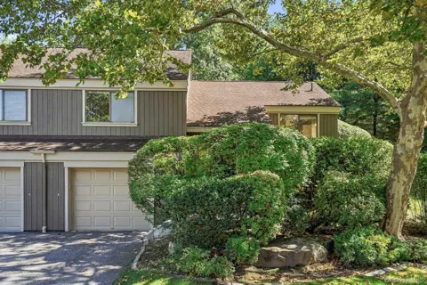 558 Heritage Hills Drive #B