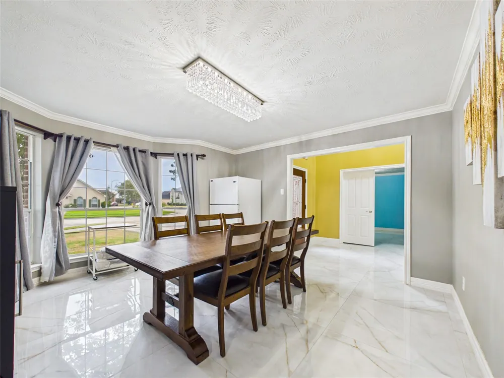 3604 Briscoe Pearland, TX 77584