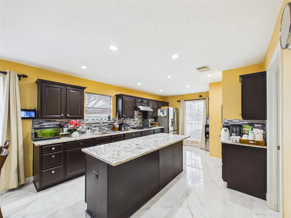 3604 Briscoe Pearland, TX 77584