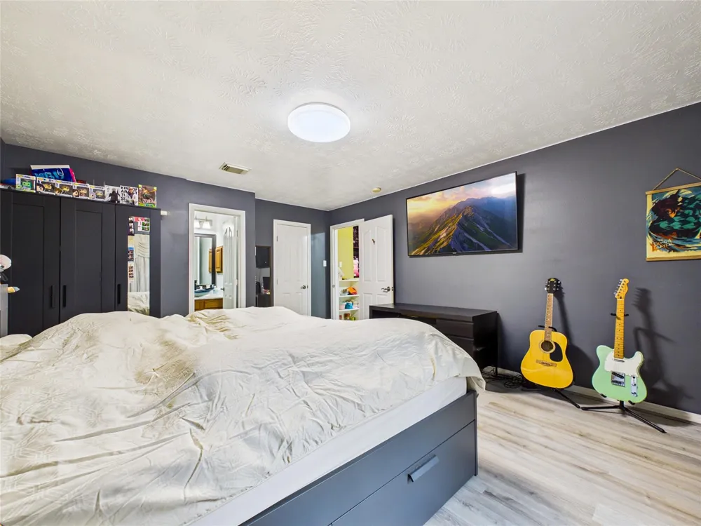 3604 Briscoe Pearland, TX 77584