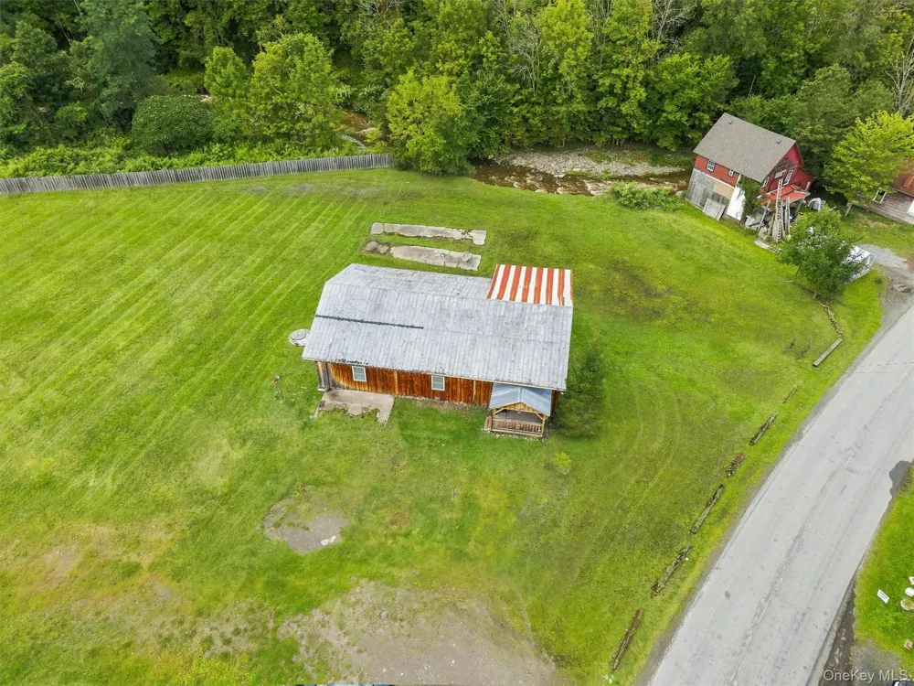 13 Creamery Road Livingston Manor, NY 12758