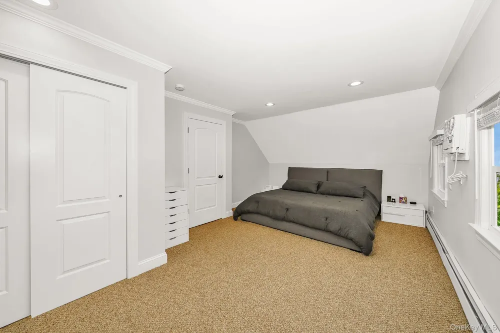 12 Squirrel Lane Levittown, NY 11756