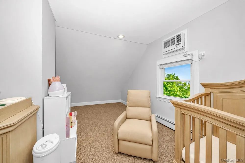 12 Squirrel Lane Levittown, NY 11756