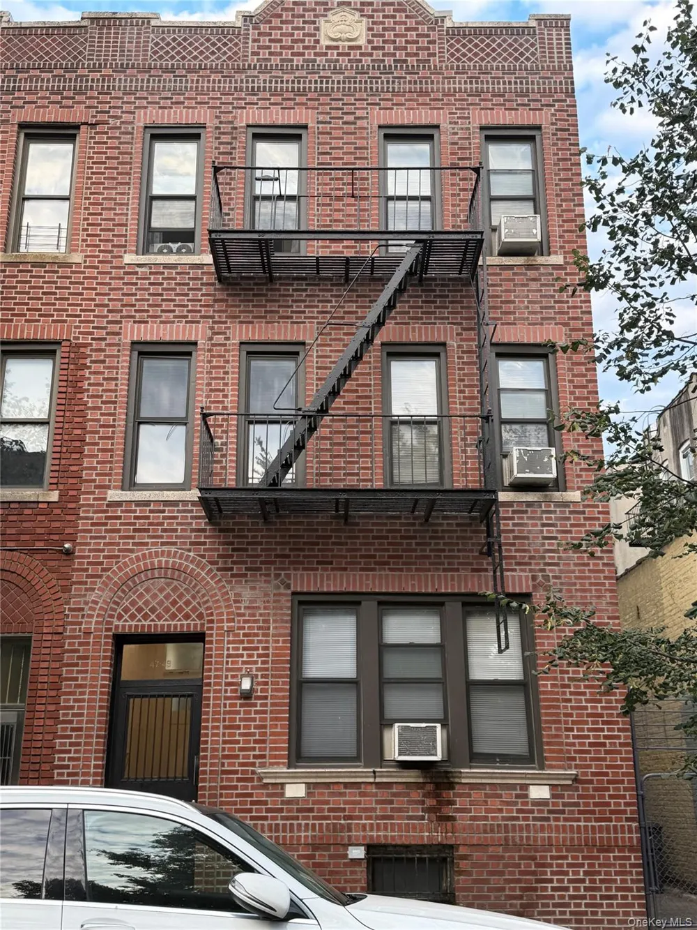 4749 46th Street Woodside, NY 11377