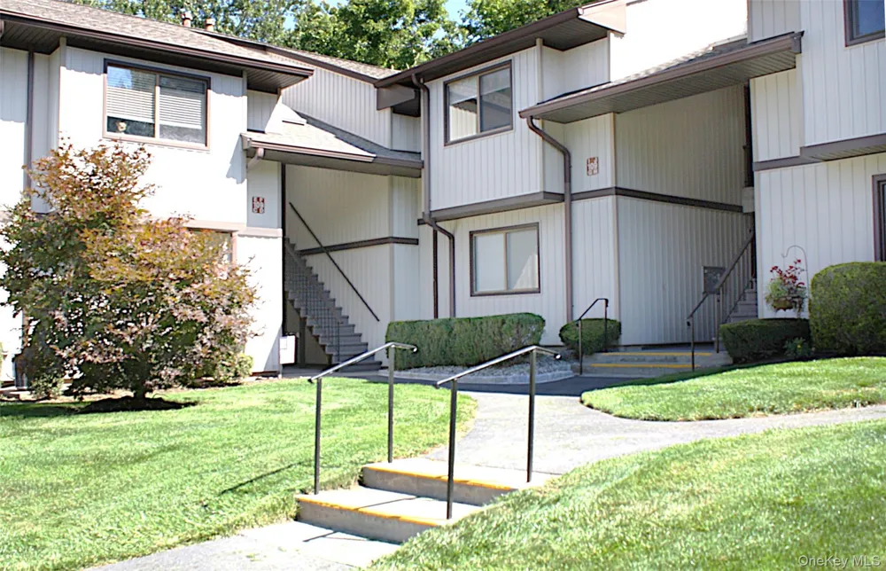 109 Village Road #D Yorktown Heights, NY 10598