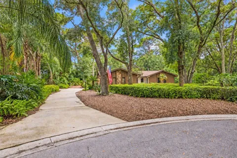 1660 NARNIA COURT